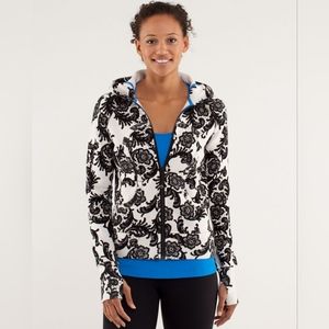 Lululemon Scuba Hoodie - StretchLaceoflage Polar Cream Black. Sz 8